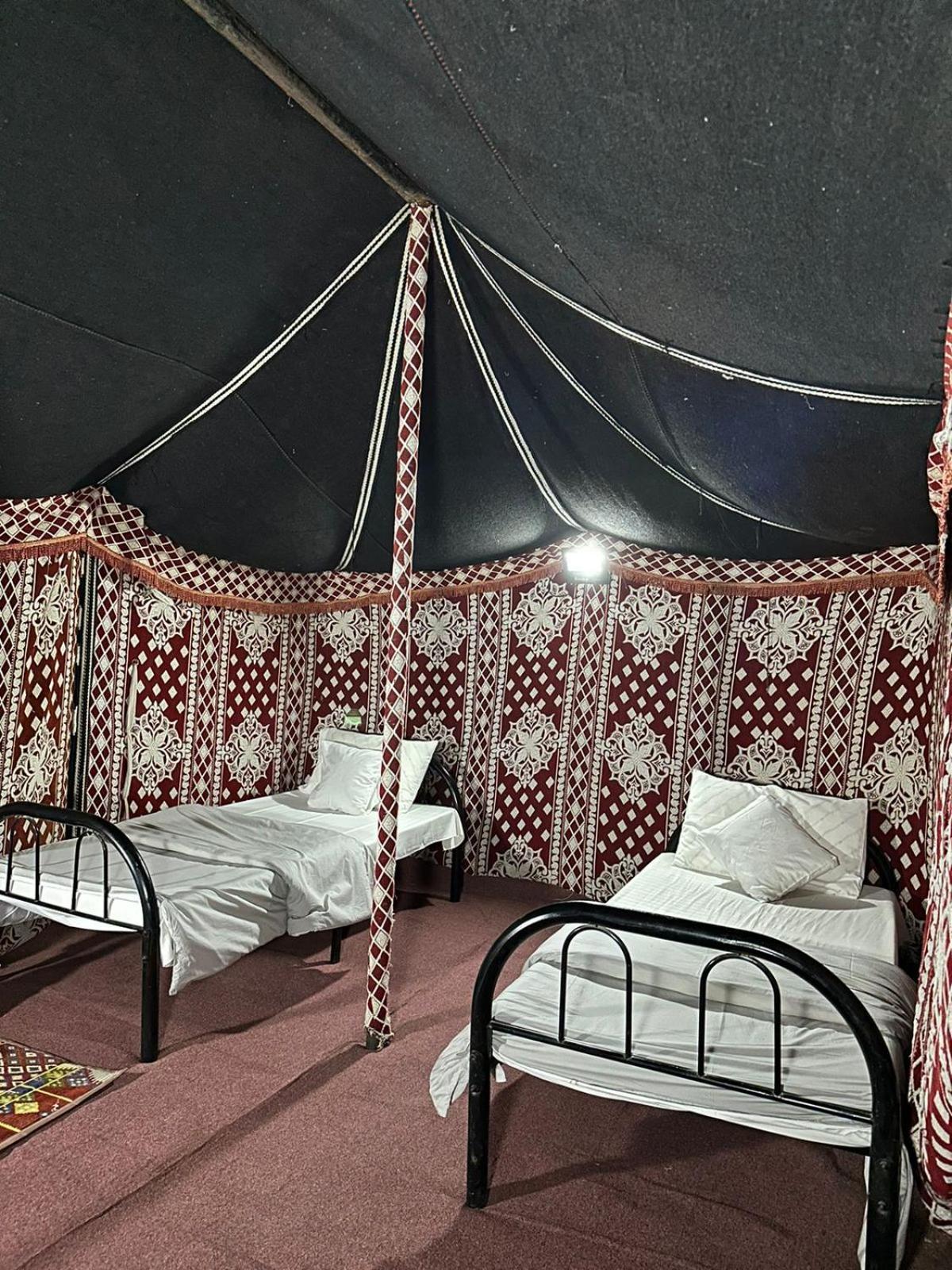 Wahiba Bedouin Rustic Camp Hotel Badīyah Kültér fotó