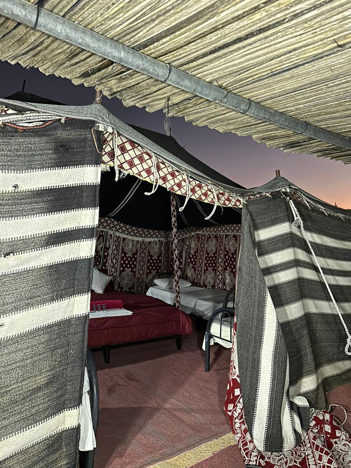 Wahiba Bedouin Rustic Camp Hotel Badīyah Kültér fotó