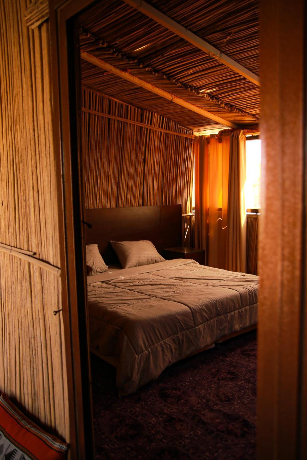 Wahiba Bedouin Rustic Camp Hotel Badīyah Kültér fotó