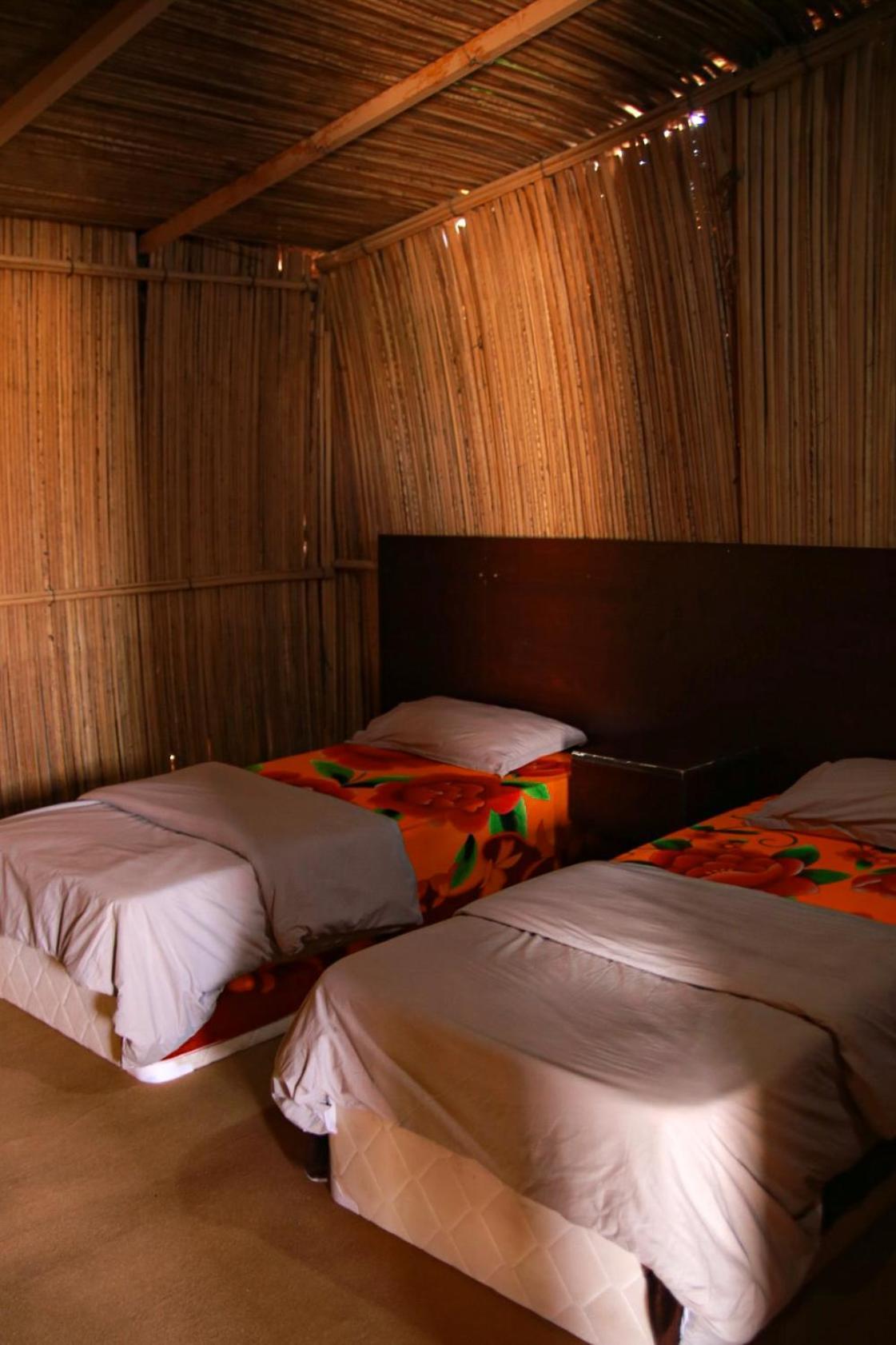 Wahiba Bedouin Rustic Camp Hotel Badīyah Kültér fotó