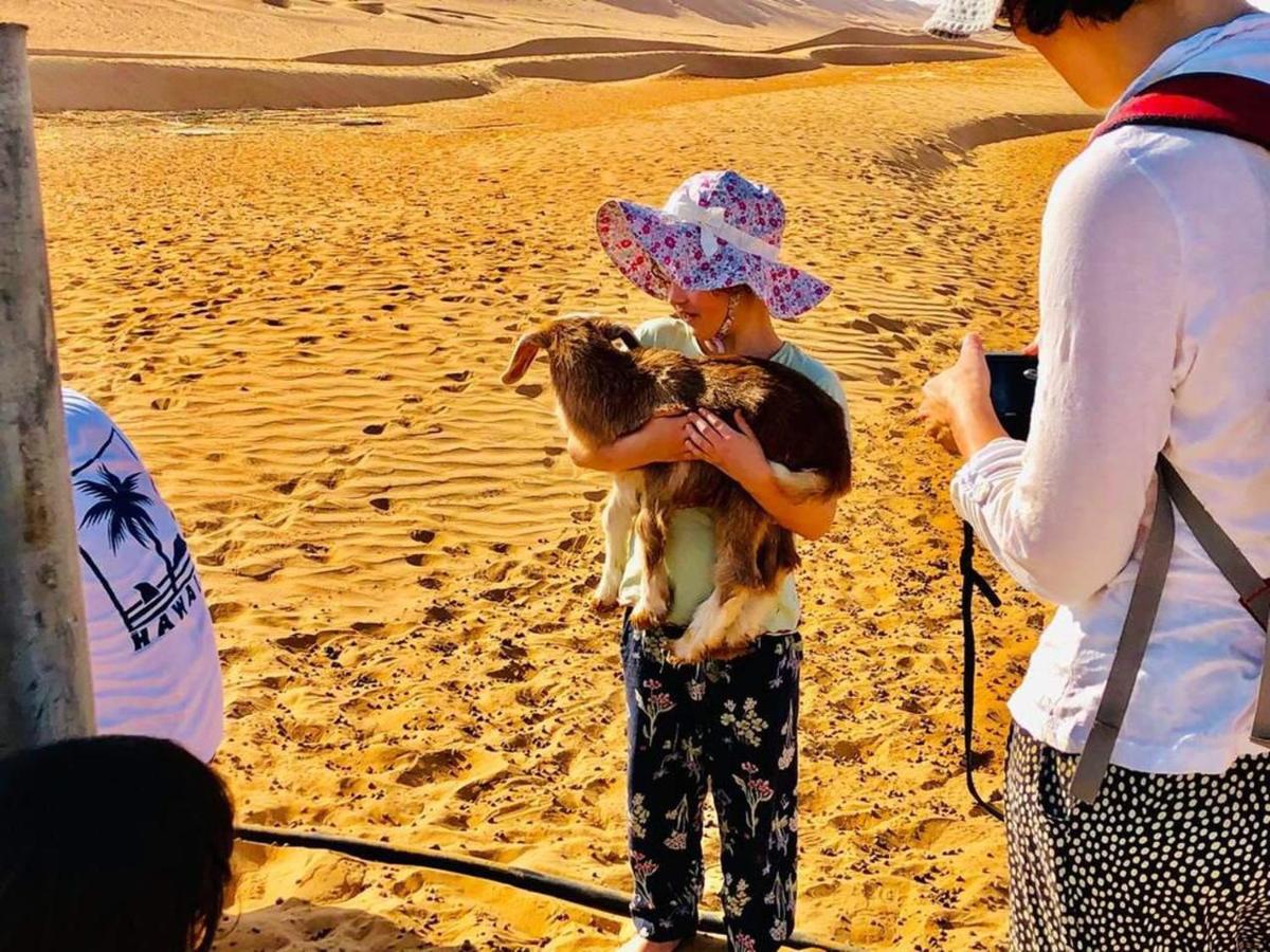 Wahiba Bedouin Rustic Camp Hotel Badīyah Kültér fotó